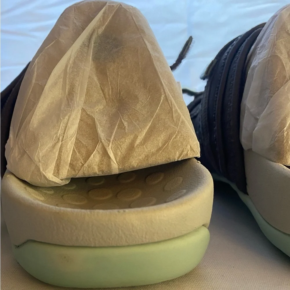 Vionic Sarah Adjustable Double Strap Slides Sandals Grey Blue Size 8.5 New - Picture 5 of 10